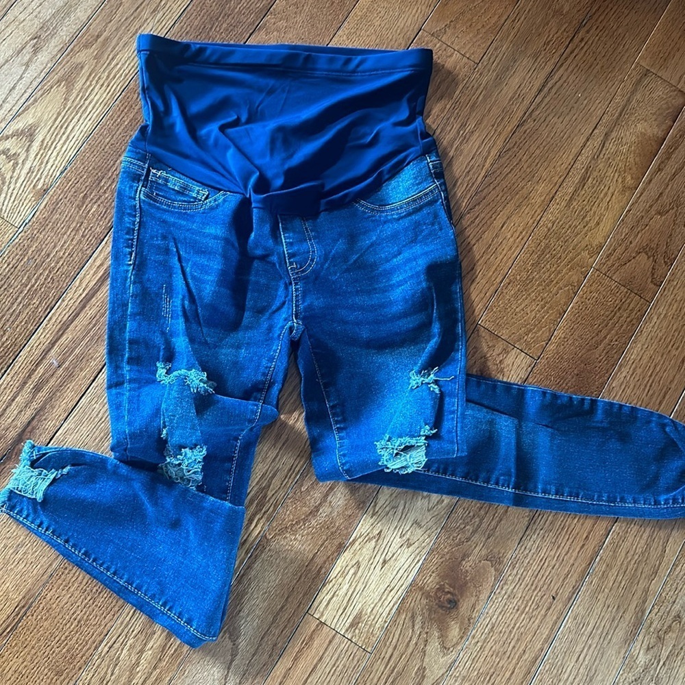 Maternity jeans size small